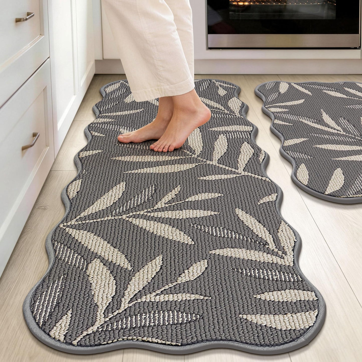 JSEI Scalloped Kitchen Rugs with 3D Leaf Pattern, 2 Pcs Kitchen Mats for Floor, Non-Slip Washable Kitchen Runner, Absorbent Rugs for Kitchen, Laundry & Sink, 17"x30"+17"x48", Grey