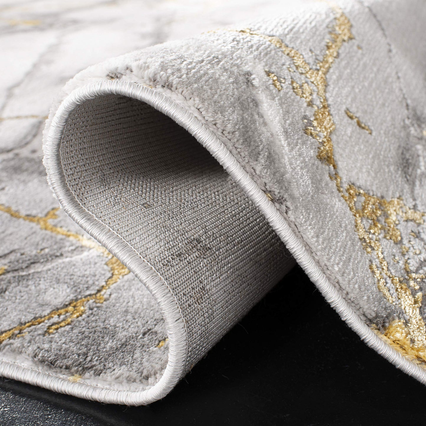 SAFAVIEH Craft Collection Runner Rug - 2'3" x 6', Grey & Gold, Modern Abstract Design, Non-Shedding & Easy Care, Ideal for High Traffic Areas in Living Room, Bedroom (CFT877F)