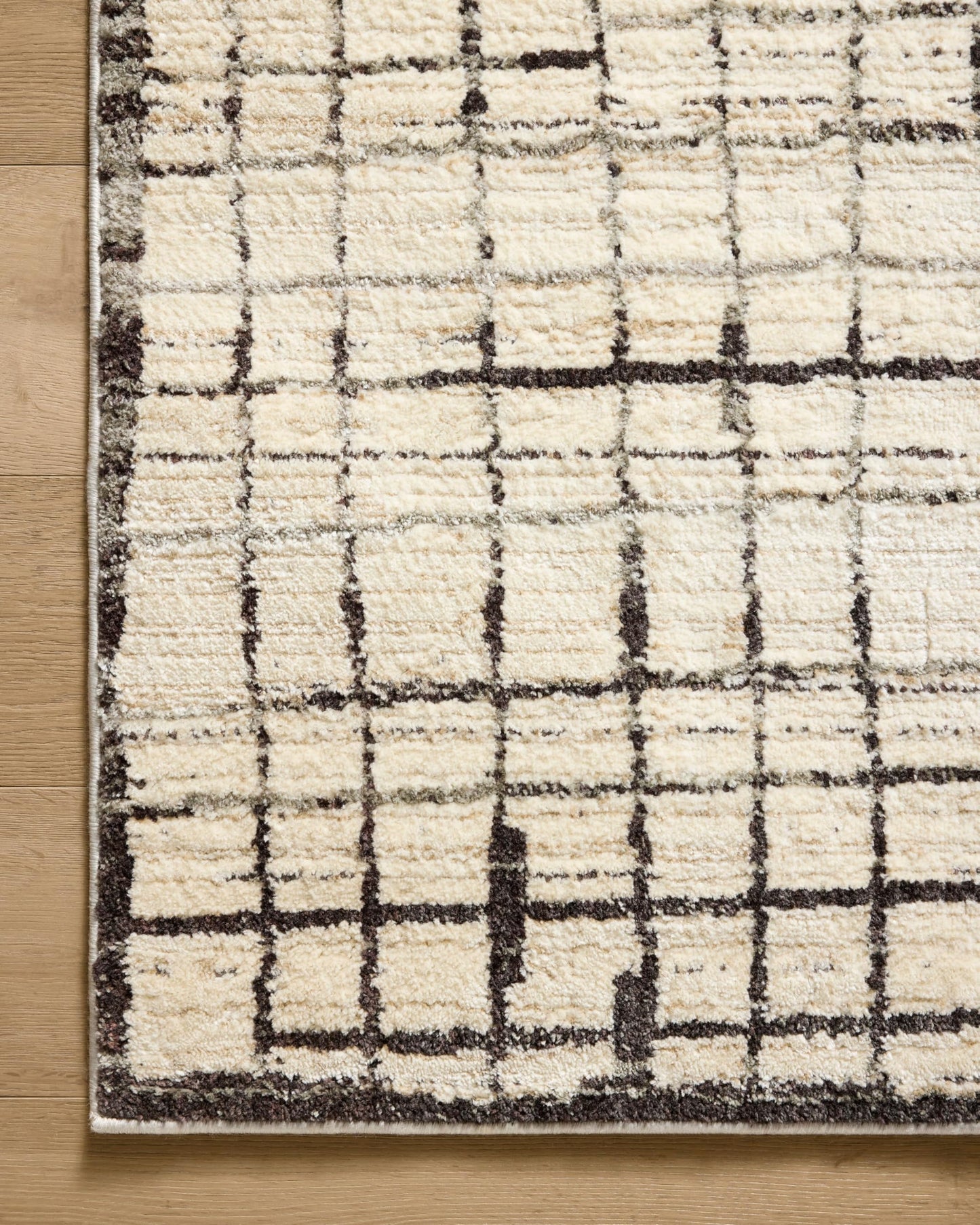 Loloi Jeremiah Brent Bleecker Collection BLE-01 Ivory/Charcoal 5'-3" x 7'-6" Area Rug