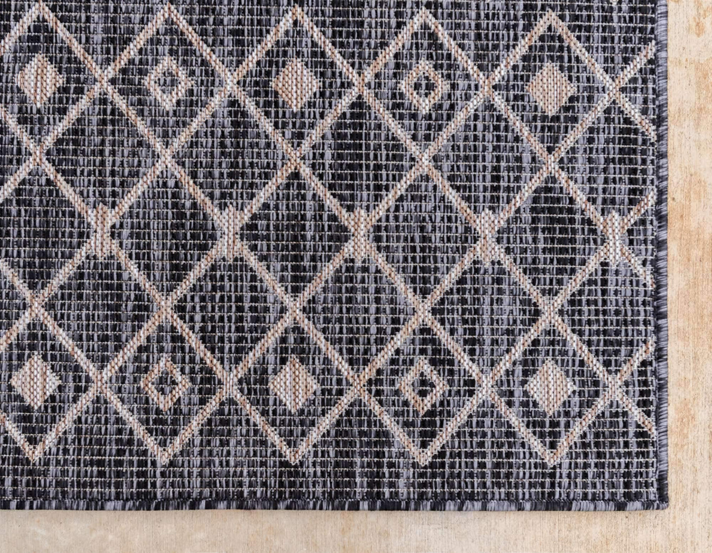 Unique Loom Outdoor Trellis Collection Area Rug - Tribal Trellis (2' x 6' 1" Runner, Charcoal Gray/ Natural)