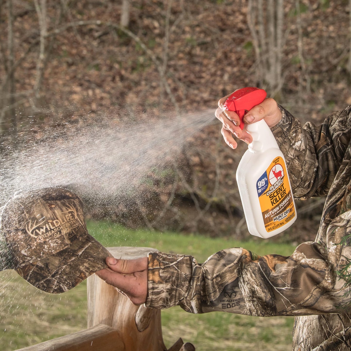 Wildlife Research Center Super Charged Scent Killer Autumn Formula Spray & Refill – Hunting Odor Eliminator with Scent of the Forest Floor – Works for Days – Deer (48 FL OZ Combo)