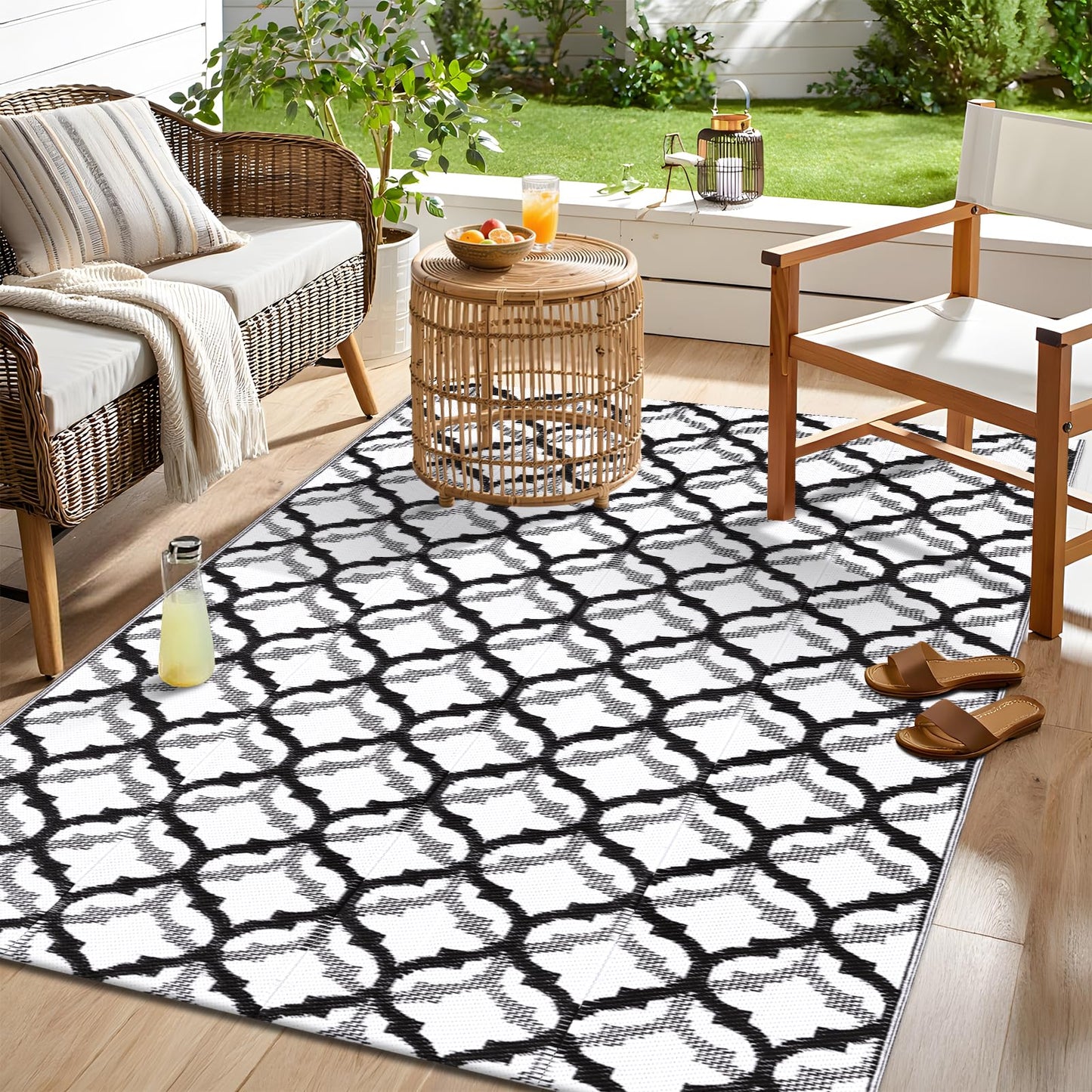 OLANLY Reversible Outdoor Rug 5x8 ft Clearance, Waterproof Outdoor Plastic Straw Rug with Interlacing Pattern, RV Mat for Patio, Camping, Balcony, Deck, Backyard, Black & White