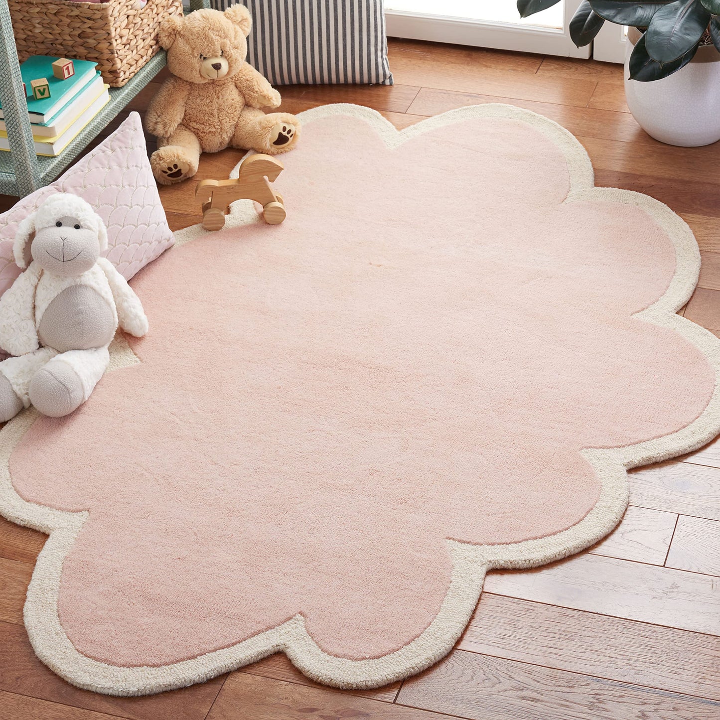 SAFAVIEH Kids Collection 3' x 5' Pink / Ivory SFK913P Handmade Cloud Wool Area Rug