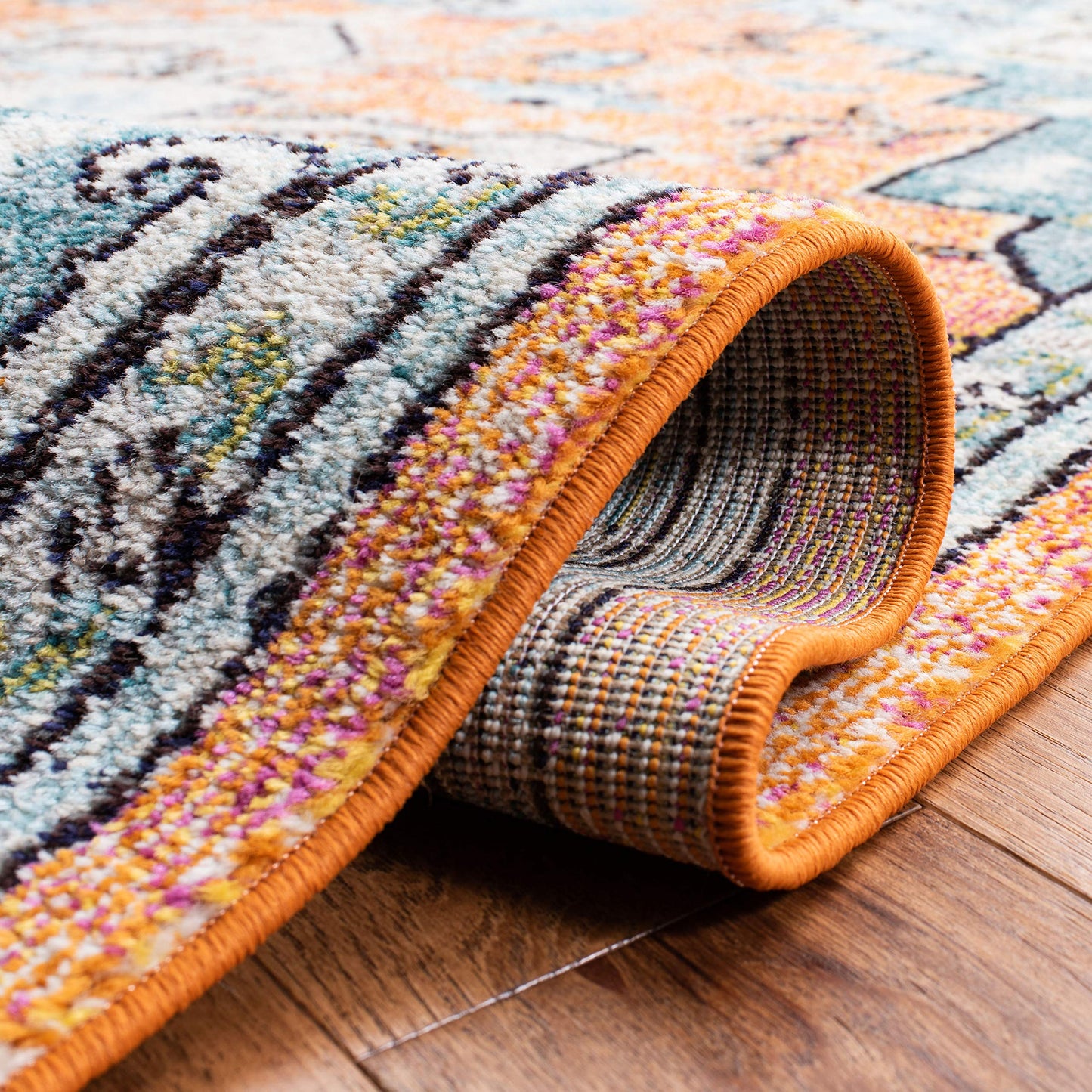 SAFAVIEH Area Rug 6x9 - Madison Collection - Orange & Teal, Boho Chic Distressed Medallion Design, Non-Shedding & Easy to Clean, Ideal for Living Room, Bedroom, Dining Space (MAD473P)