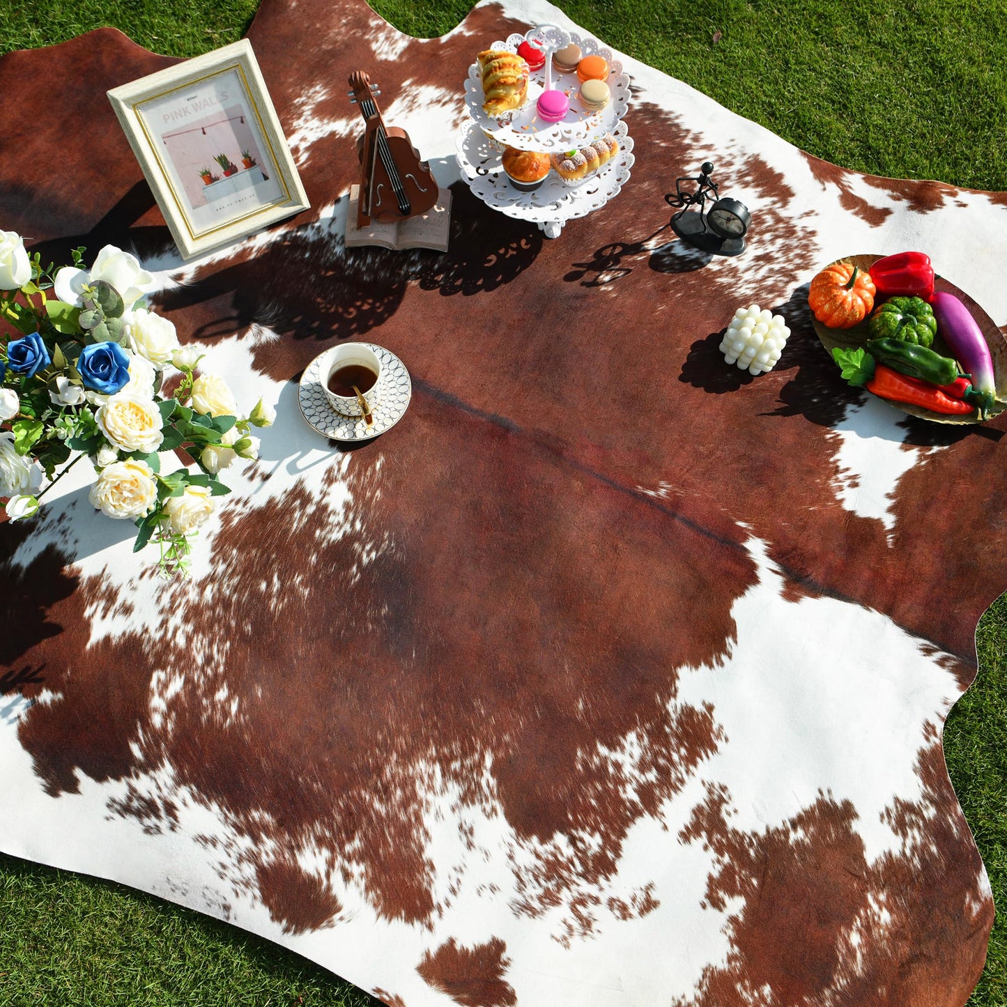 LYENDOS Cowhide Rug 5.2 x 6.3 Feet, Cow Hide Durable No-Slip Backing, Faux Cowhide Thickened Elastic, for Bedroom Living Room Home Office Western Decor