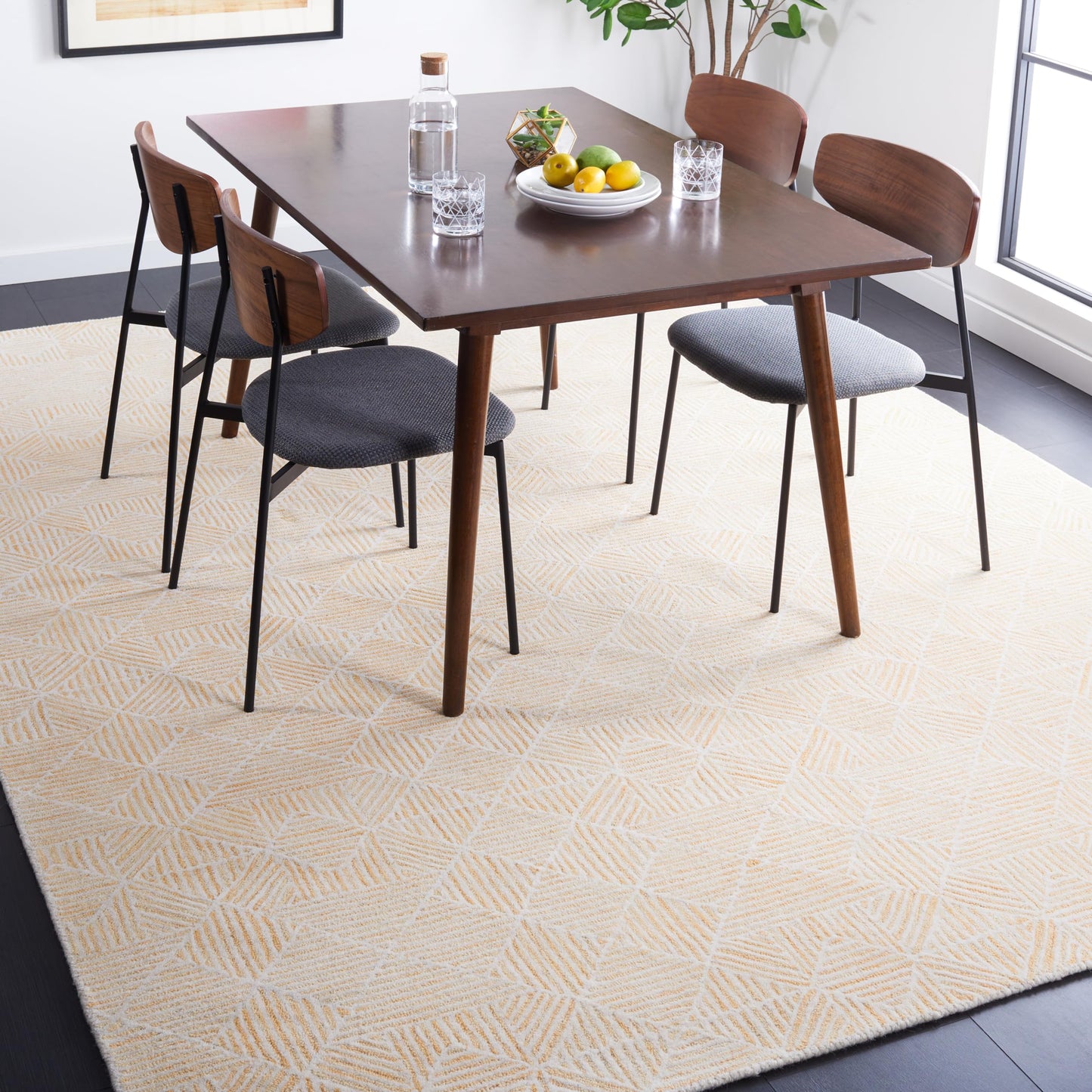 SAFAVIEH Area Rug 8x10 - Abstract Collection - Large - Gold & Ivory, Handmade Wool, Ideal for Living Room, Bedroom, Office, Dining Space (ABT763D)