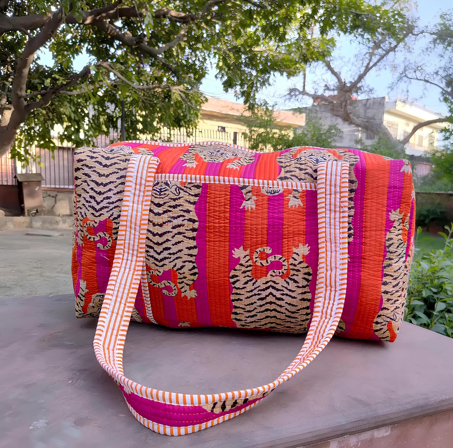 INDACORIFY Cotton Tiger Print Quilted Duffle Bags Large Size Beautiful Print Weekender Bags Handmade Shoulder Travel Overnight Trip Yoga Bag