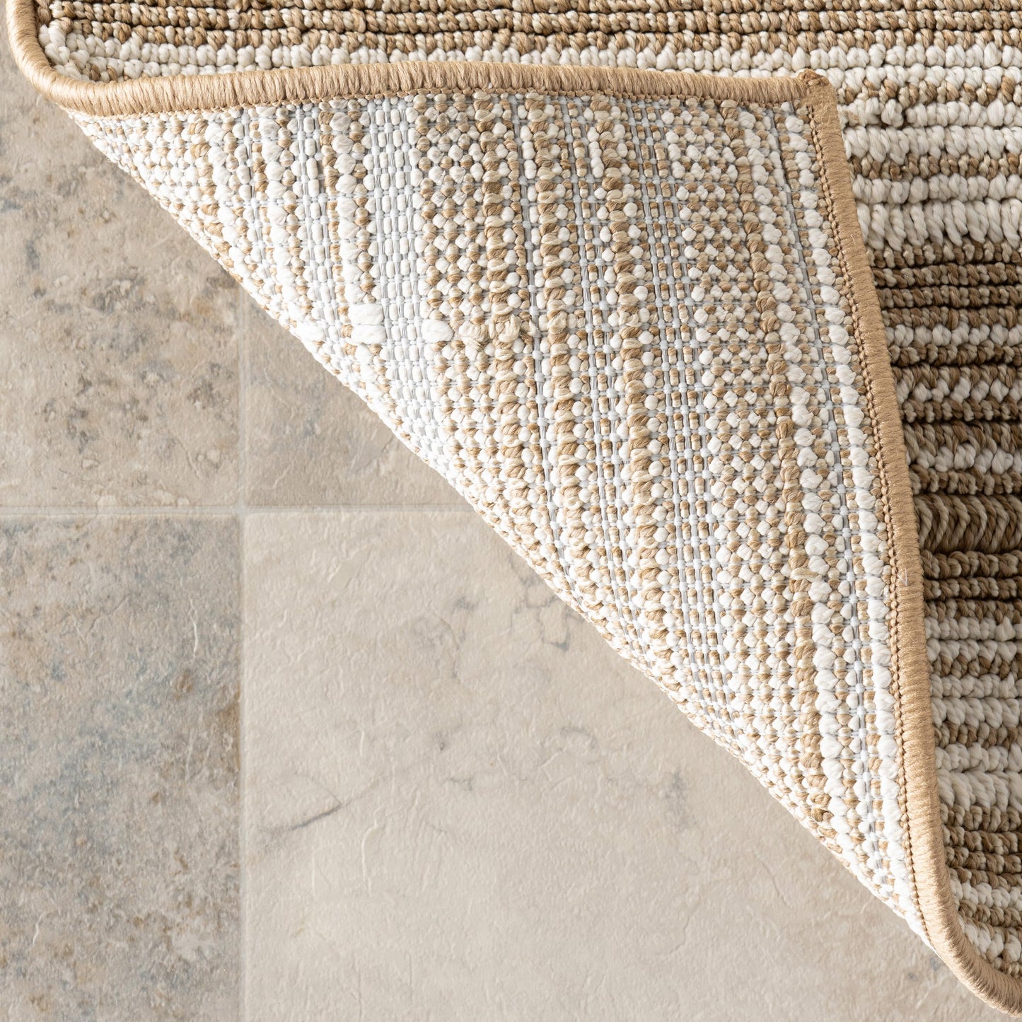 nuLOOM 4' x 6' Plush Indoor/Outdoor Area Rug, UV-Resistant, Long Loop Construction, Oeko-TEX Certified, Paito, Balcony, Hermine Brown