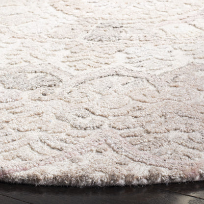 SAFAVIEH Marquee Collection Area Rug - 4' Round, Beige & Ivory, Handmade Mandala Medallion Wool, Ideal for High Traffic Areas in Living Room, Bedroom (MRQ110B)