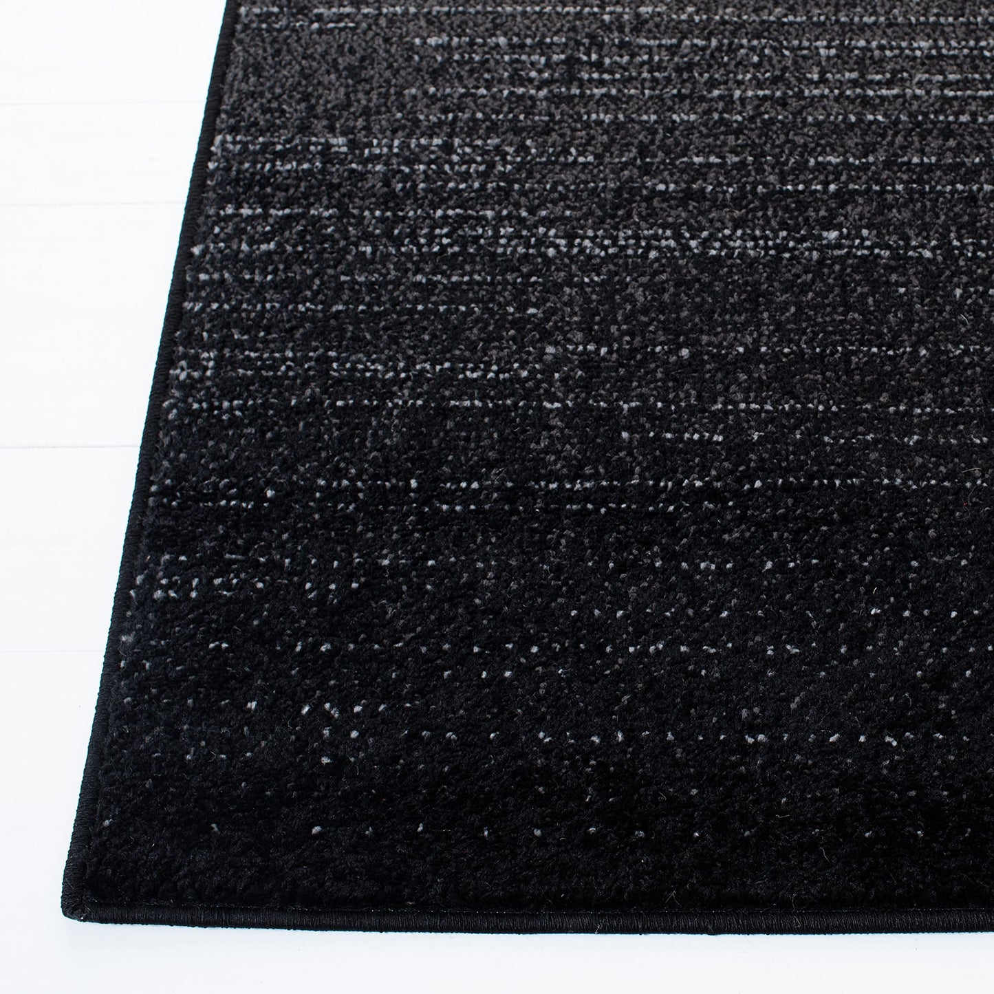 SAFAVIEH Adirondack Collection Accent Rug - 4' x 6', Black & Grey, Modern Design, Non-Shedding & Easy Care, Ideal for High Traffic Areas in Entryway, Living Room, Bedroom (ADR183F)