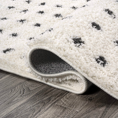 JONATHAN Y Pele Modern Geometric Dot Shag White/Gray Indoor Area Rug, 8x10, Bohemian, Contemporary, Easy-Cleaning for Living Room, Bedroom, Kitchen, Pet Friendly, Non-Shedding (MOH400A-8)
