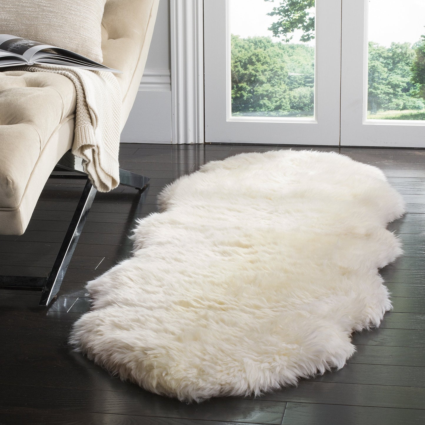 SAFAVIEH Sheep Skin Collection Runner Rug - 2' x 8', Natural & White, Handmade Rustic Glam Genuine Pelt, 3.4-inch Thick Ideal for High Traffic Areas in Living Room, Bedroom (SHS211A)