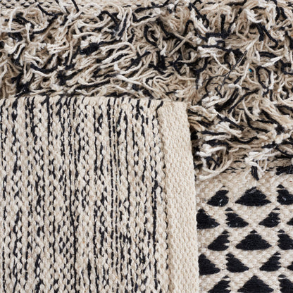 SAFAVIEH Area Rug 8x10 - Natura Collection - Large - Black & Ivory, Flat Weave Cotton, Ideal for Living Room, Bedroom, Dining Space (NAT926Z)