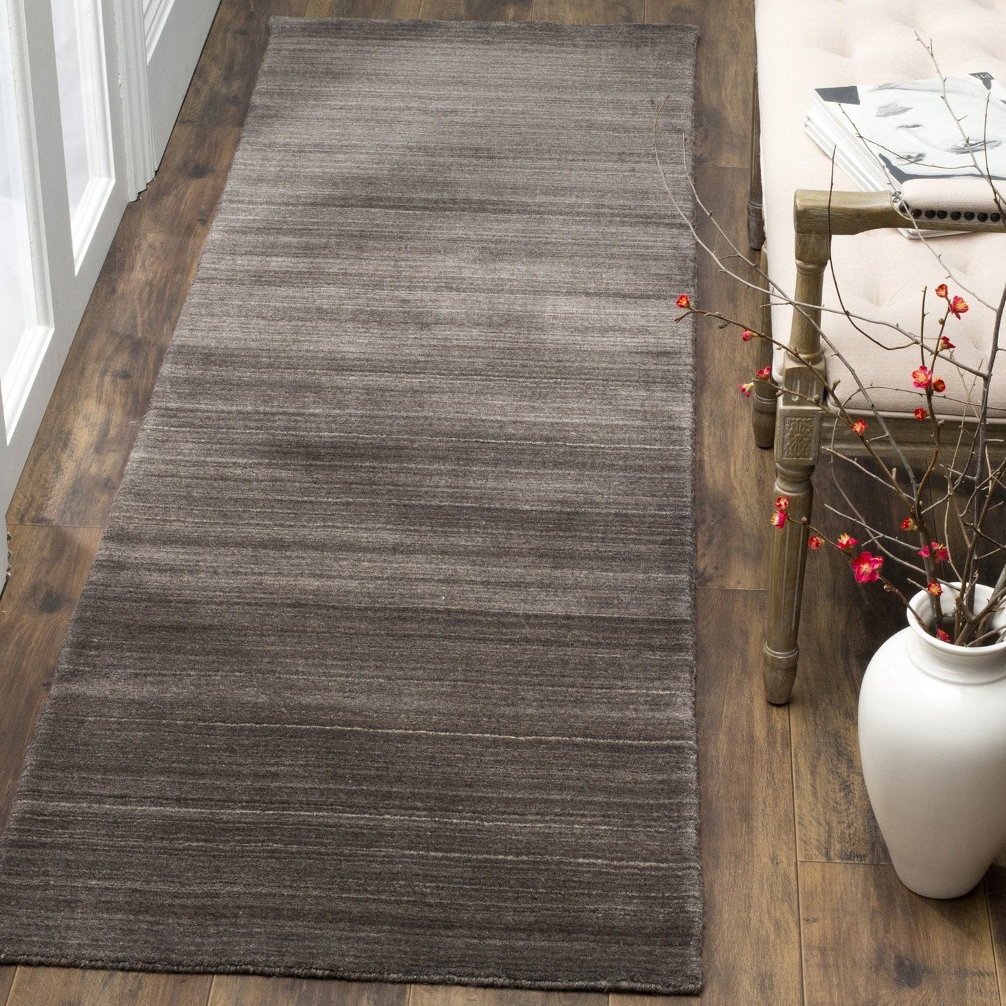 SAFAVIEH Himalaya Collection Area Rug - 9' x 12', Stone, Handmade Wool, Ideal for High Traffic Areas in Living Room, Bedroom (HIM820A)