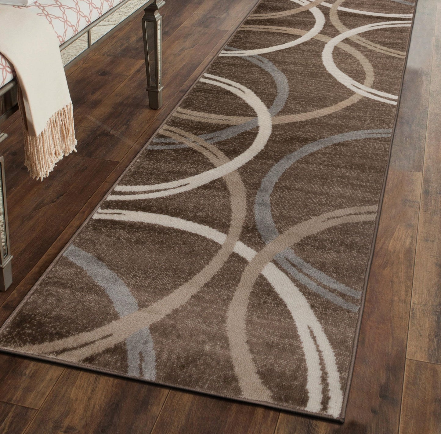 Rugshop Modern Wavy Circles Design Runner Rug, Carpet with Jute Backing for Hallway, Entryway, or Kitchen, Brown, 2' x 7'2"