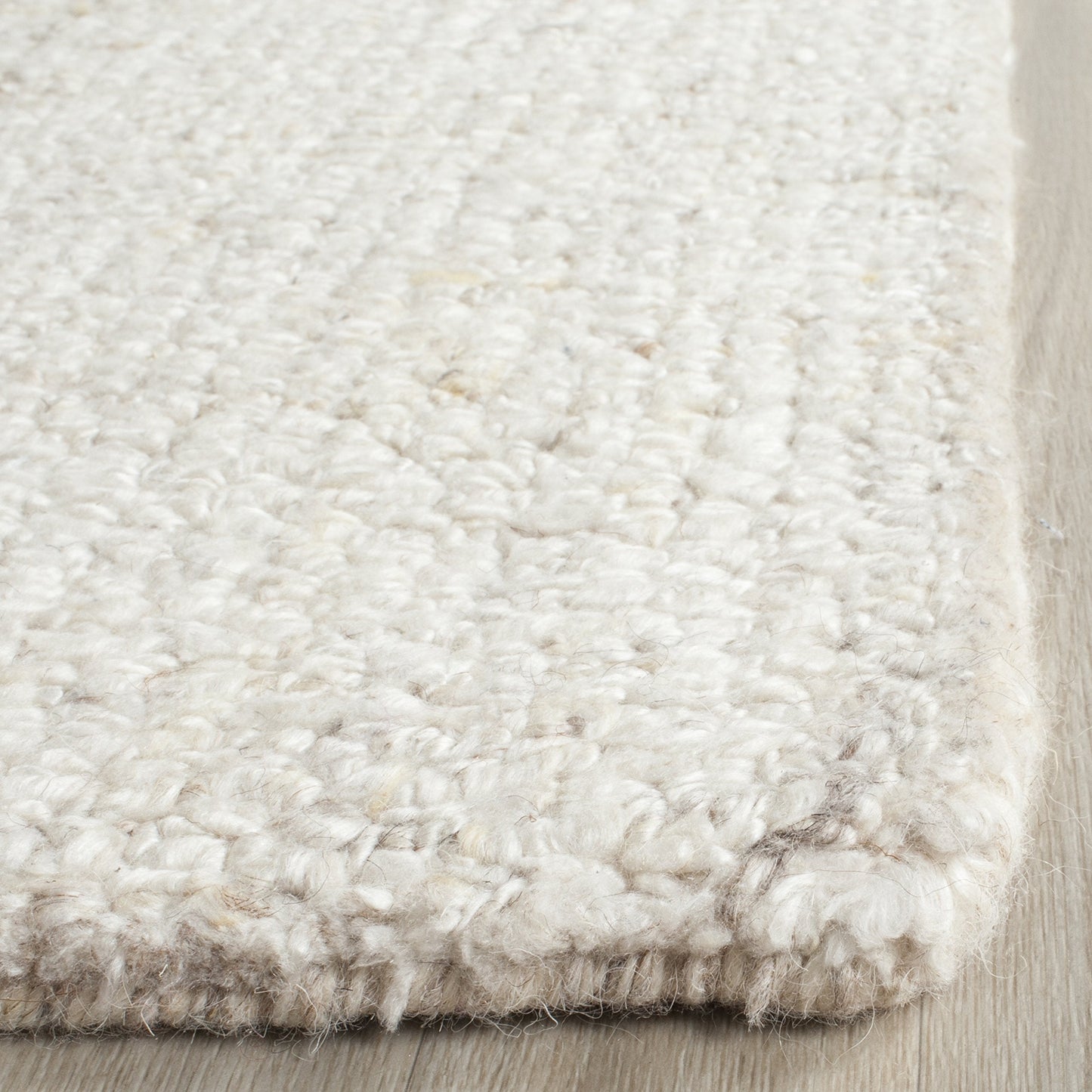 SAFAVIEH Abstract Collection Area Rug - 6' x 9', Ivory & Beige, Handmade Wool & Viscose, Ideal for High Traffic Areas in Living Room, Bedroom (ABT141D)