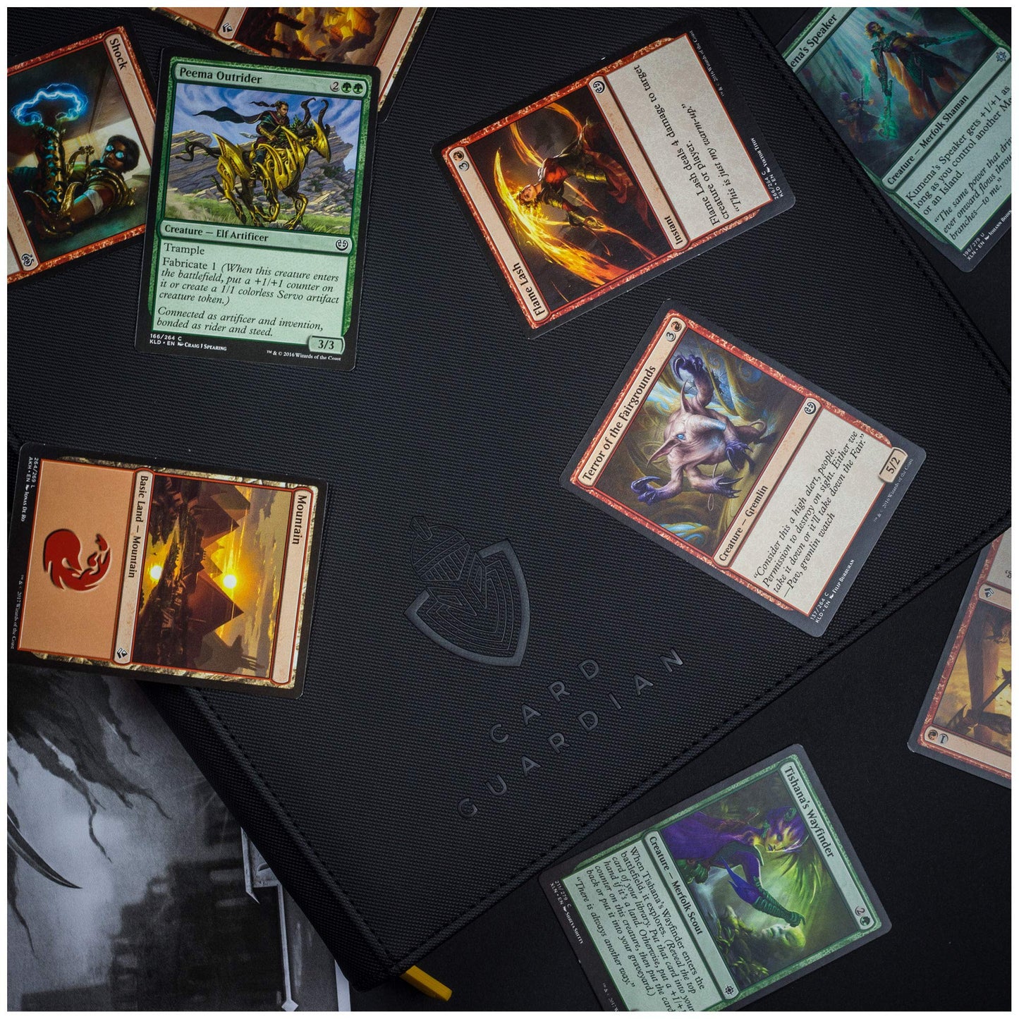 Card Guardian - 9 Pocket Premium Black Card Binder with Zipper for 360 Cards - Trading card binder with Side Loading Pockets for Trading Card Games -TCG Binder (Black)