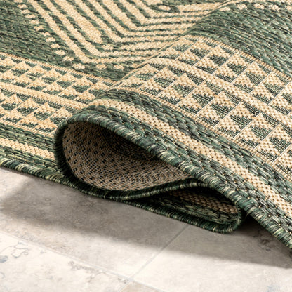 Nuloom Ranya Green/Ivory, 8' x 10', Tribal Geometric, Soft and Cozy, High Traffic, Stain Resistant, Easy Clean, Durable Area Rug for Indoor/Outdoor Patio, Deck, Porch, Garden, Courtyard