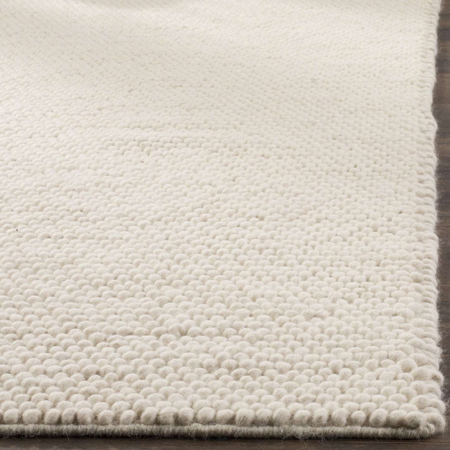 SAFAVIEH Natura Collection Runner Rug - 2' x 6', Ivory, Handmade Wool Blend, Textured Design, Ideal for Hallway, Bedroom, Foyer (NAT620A)