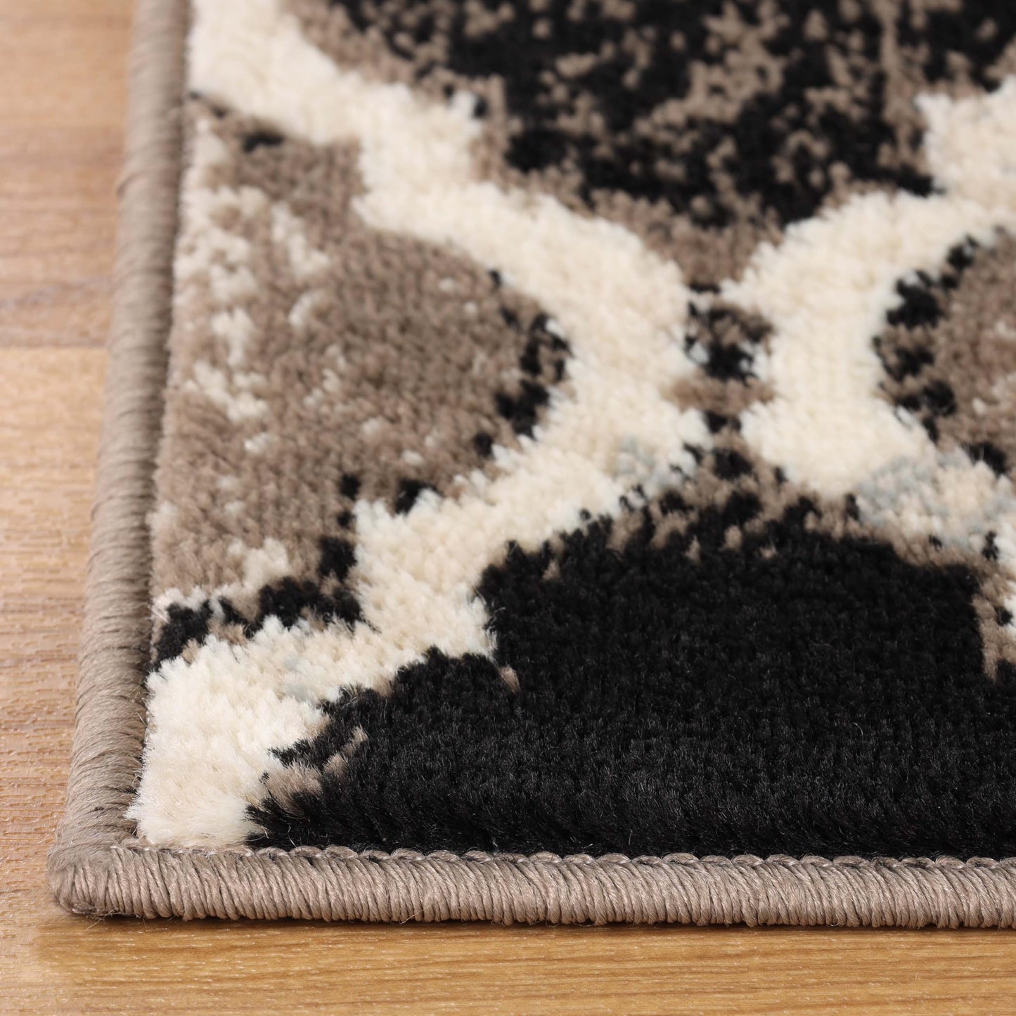 Superior Indoor Runner Rug, Jute Backing, Modern Plush Rugs for Hallway, Living, Dining Room, Office, Kitchen, Geometric Trellis Floor Decor, Viking Collection, 2' 7" x 10', Ivory