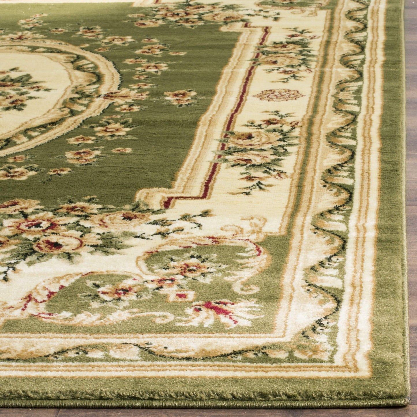 SAFAVIEH Lyndhurst Collection Area Rug - 8' x 11', Sage & Ivory, Traditional European Medallion Design, Non-Shedding & Easy Care, Ideal for High Traffic Areas in Living Room, Bedroom (LNH218B)