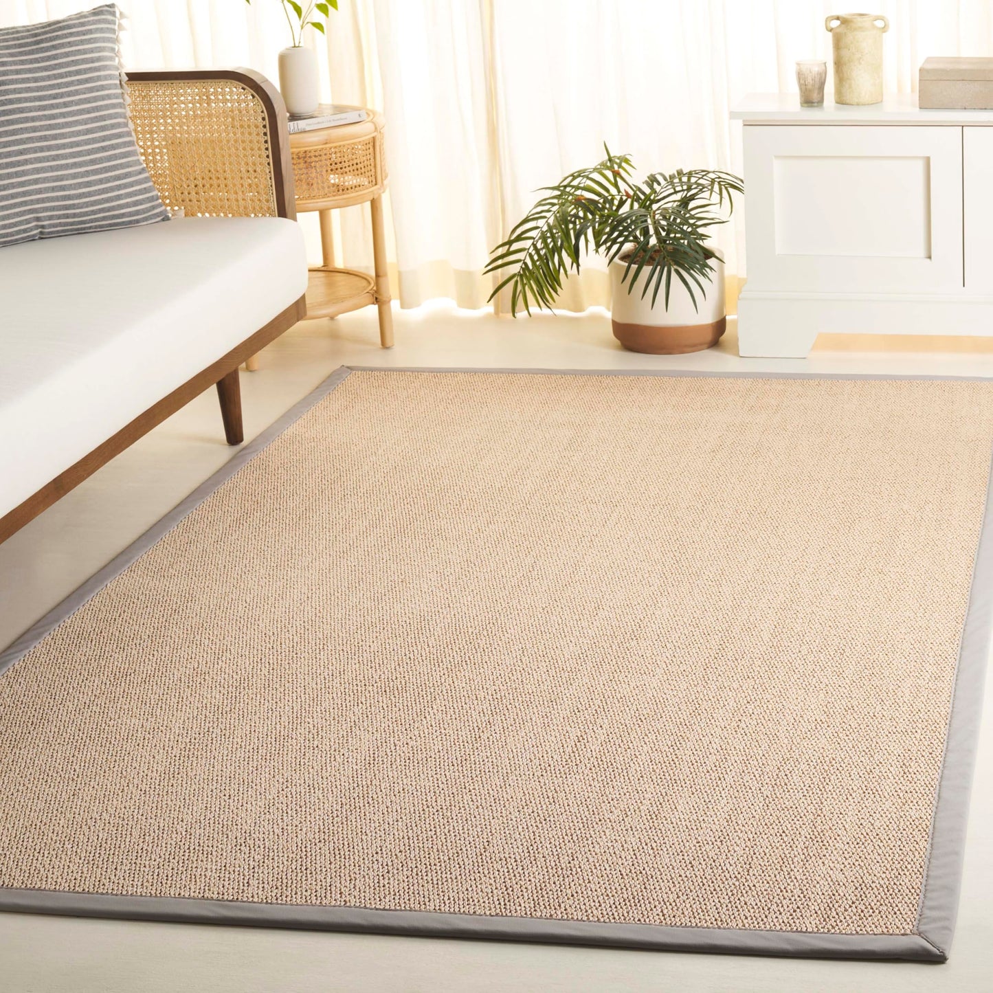 SAFAVIEH Area Rug 4x6 - Natural Fiber Collection - Marble & Beige, Sisal, Ideal for Living Room, Bedroom, Dining Space (NF140B)