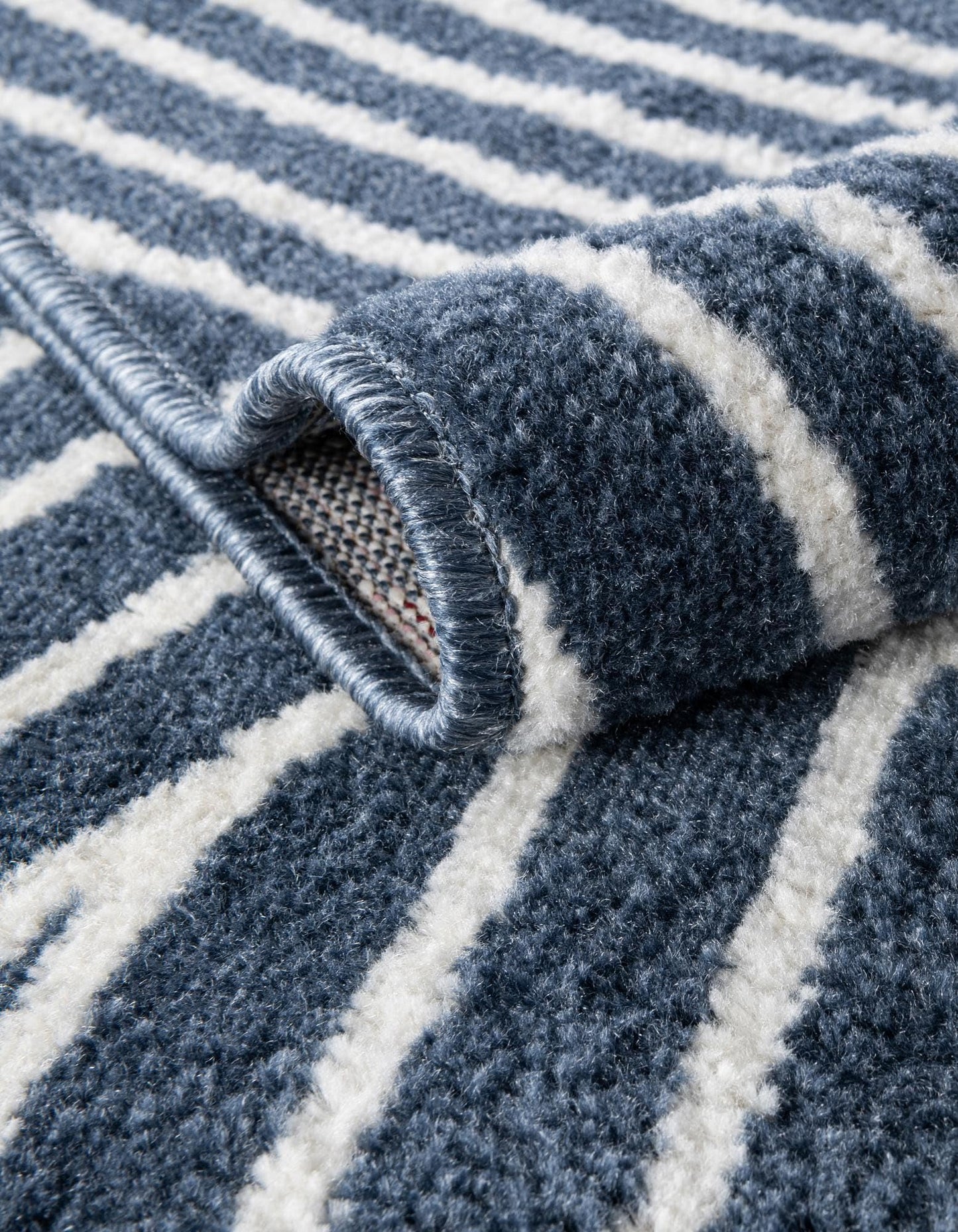 Rugs.com - Oslo Rug – 8 Ft Square Blue Easy-Clean Area Rug – Modern Geometric Pattern, Ideal for Living Rooms, Bedrooms, and Home Offices