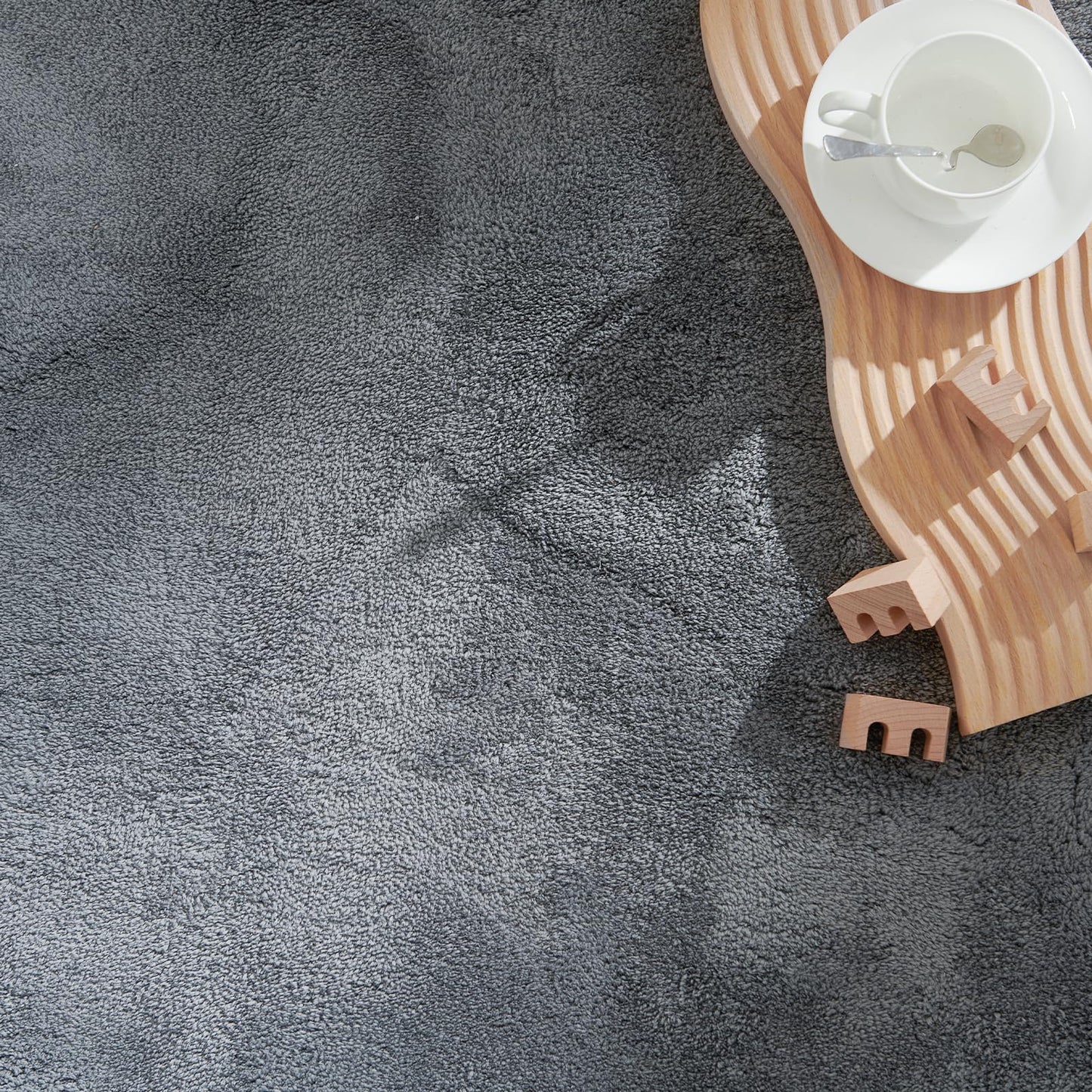 jinchan Solid Plush Runner Rug 2x5 Performance Shaggy Washable Hallway Rug Soft Modern Faux Wool Cozy Non Slip Carpet for Bedroom Laundry Room Living Room Kids Nursery Grey