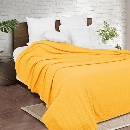 BELIZZI HOME 100% Cotton Bed Blanket, Breathable Thermal Blanket Twin Size, Soft Chevron,Perfect for Layering Any All Season, Mustard Yellow (60*90inch)