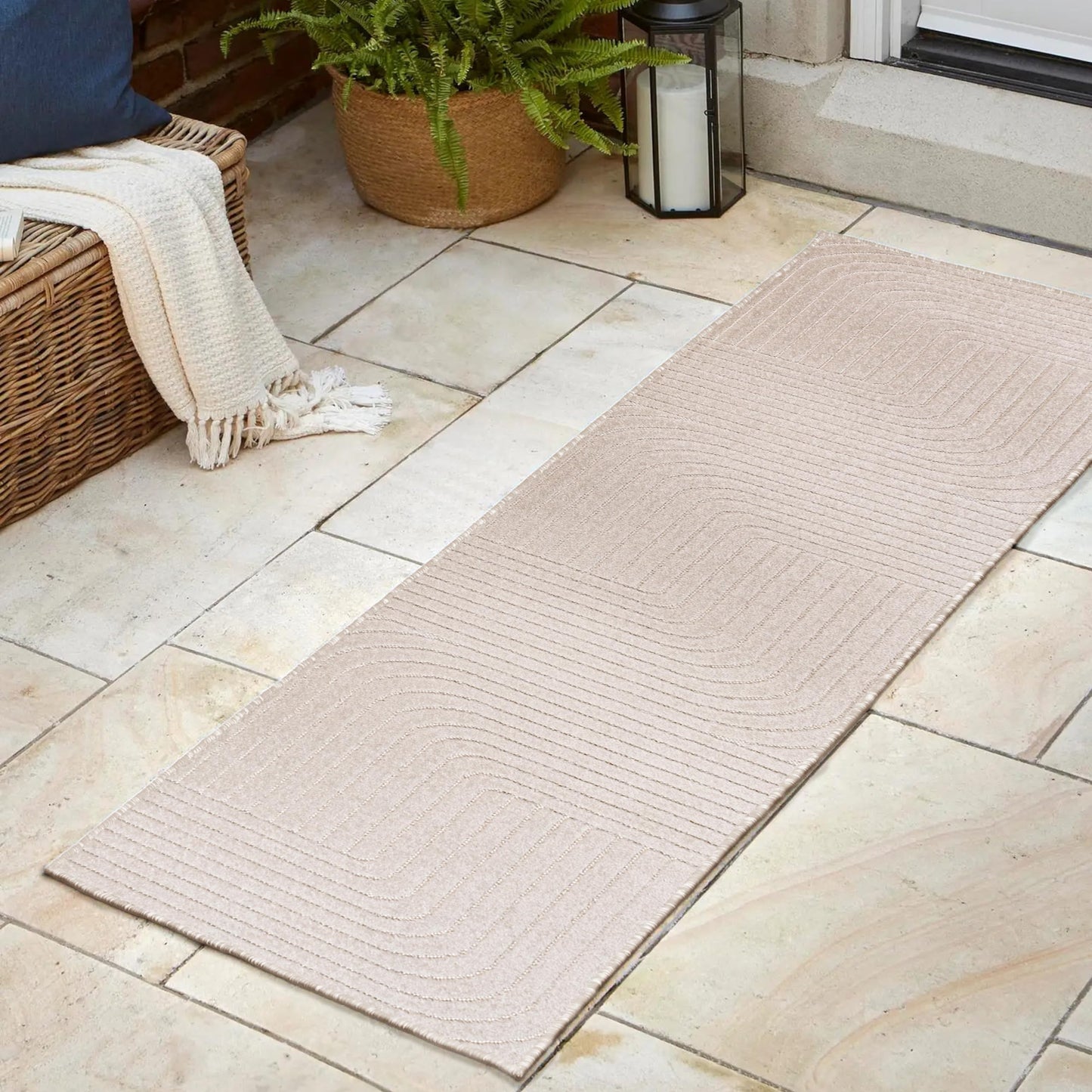 JONATHAN Y Odense High-Low Angle Ivory/Cream Indoor/Outdoor Runner Rug, 2x8, Modern, Contemporary, Geometric, Bohemian, Bedroom, Kitchen, Living Room, Non Shedding (SCN101A-28)