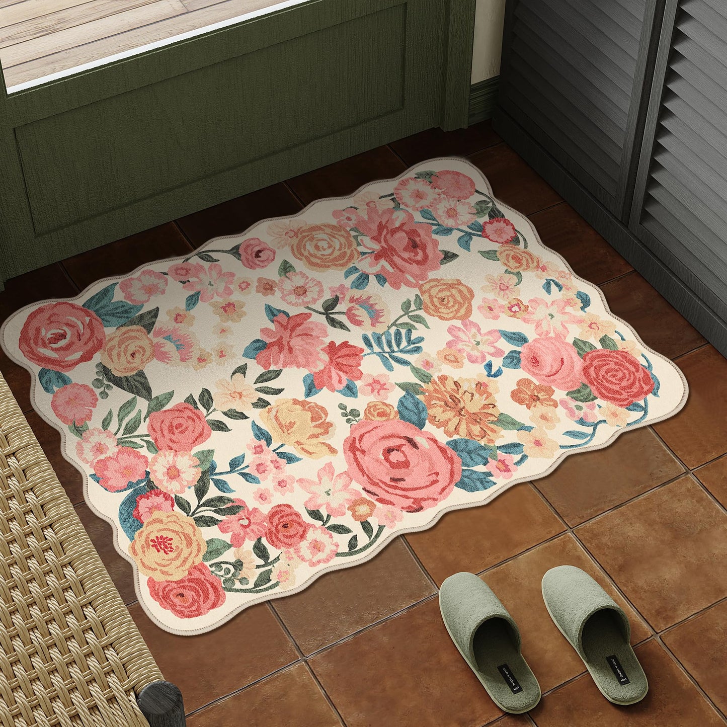 PureCozy Washable Floral Area Rug 2x3 Beige Small Entryway Carpet Scalloped Flower Non Slip Soft Entrance Door Mat Farmhouse Low Pile Indoor Thin Floor Cover for Bathroom Kitchen Bedroom Laundry Room