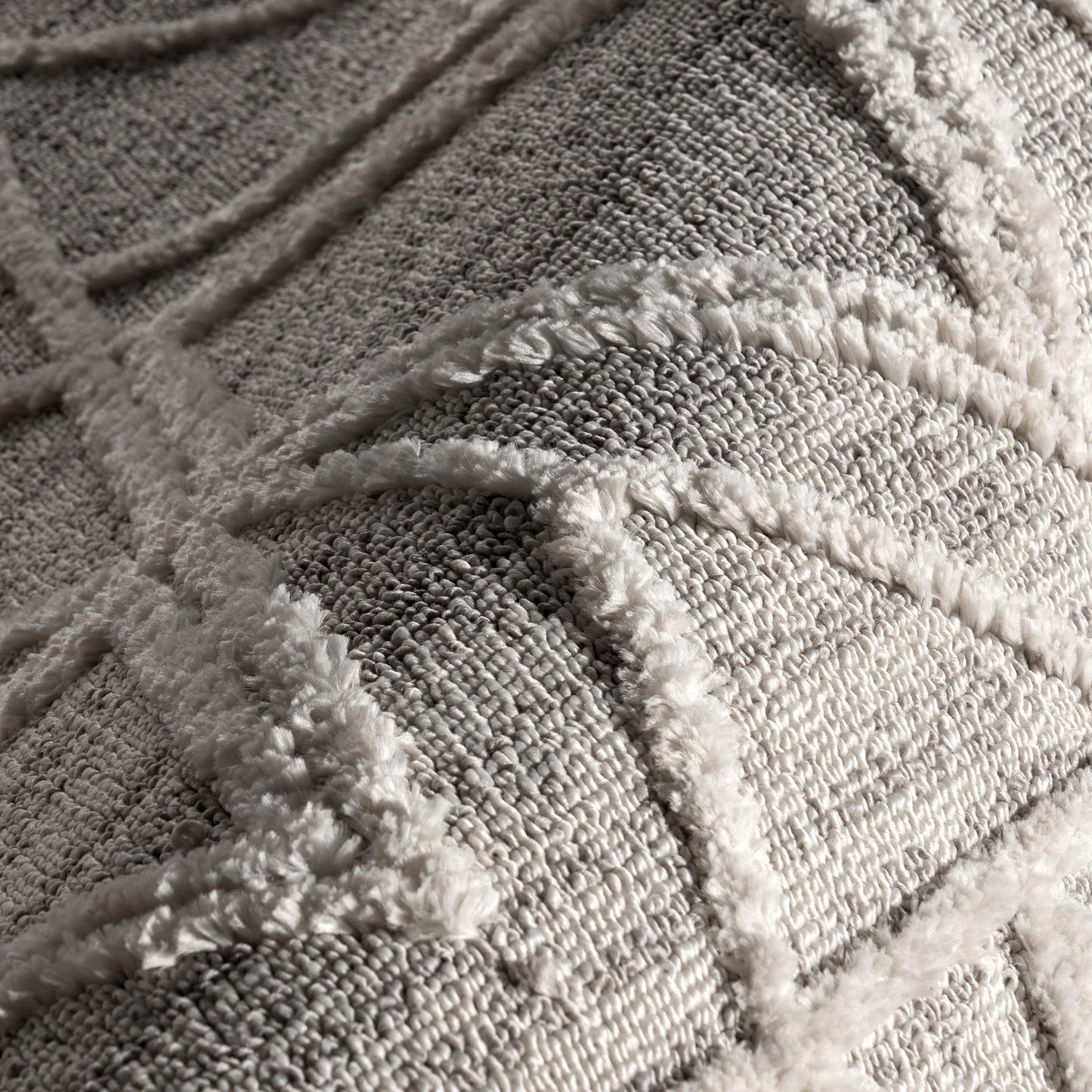 nuLOOM 2x6 Ansley Moroccan Tassel Area Rug, Light Grey, High-Low Textured Bohemian Design, Plush High Pile, Stain Resistant, For Bedroom, Living Room, Hallway, Entryway