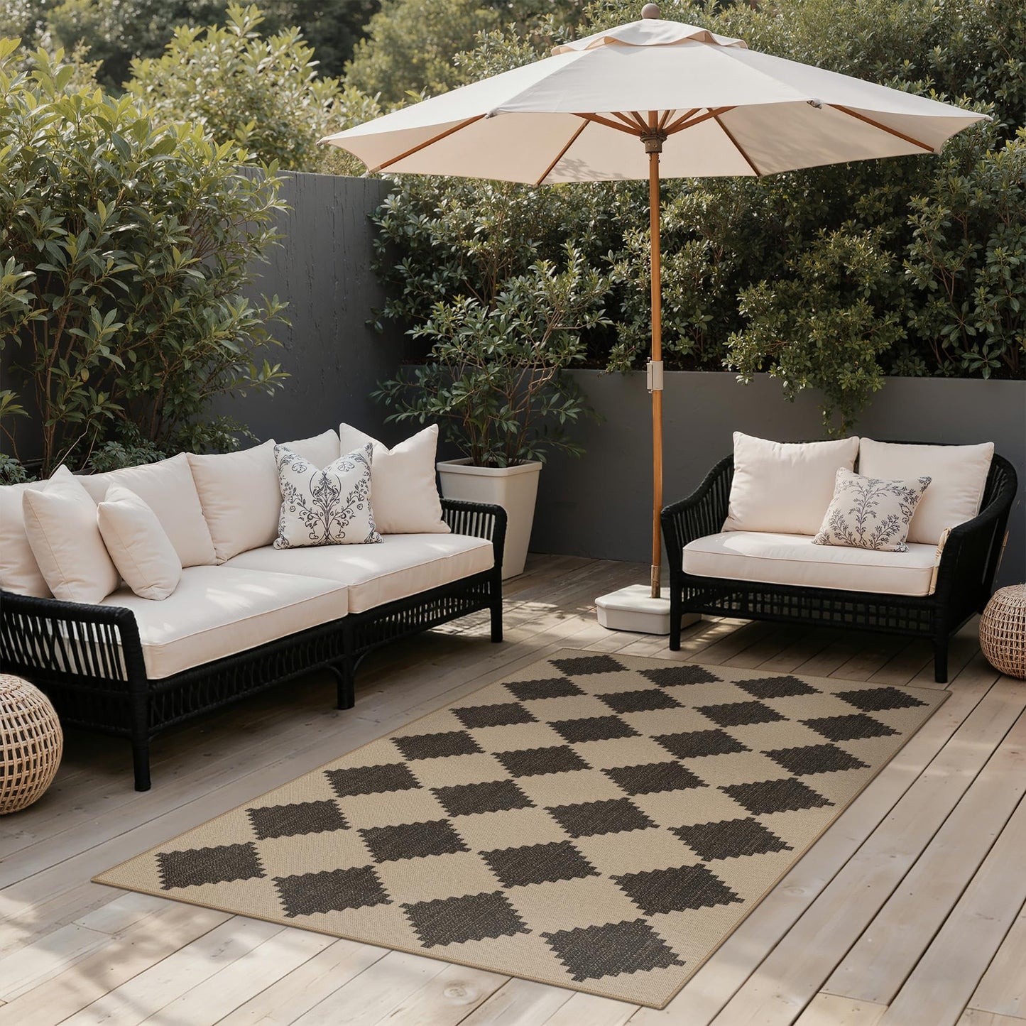 GENIMO Indoor Outdoor Area Rug 5'x8', Checkered Easy Jute Rug Machine Washable, Easy-Cleaning, Non Slip Geometric Woven Outdoor Carpet for Patio, Living Room, Backyard, Porch, Deck, Balcony