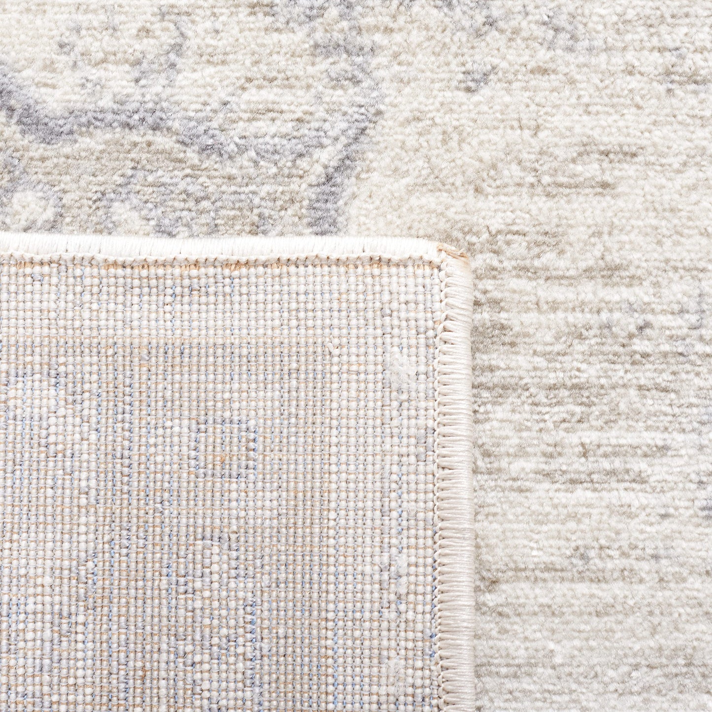 SAFAVIEH Brentwood Collection Area Rug - 6'7" Square, Ivory & Beige, Medallion Distressed Design, Non-Shedding & Easy Care, Ideal for High Traffic Areas in Living Room, Bedroom (BNT802B)