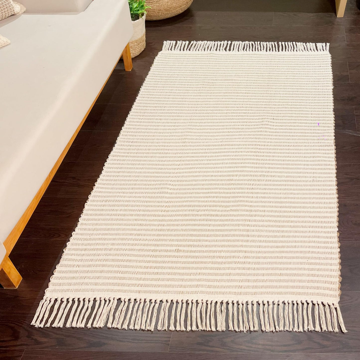 Chardin home Beige & Ivory Providence Area Rug 3x5 feet |Hand Woven Farmhouse Rug with Hand Knotted Fringes | Great in Kitchens bathrooms Living Rooms Bedroom Study | Reversible Cotton Rug