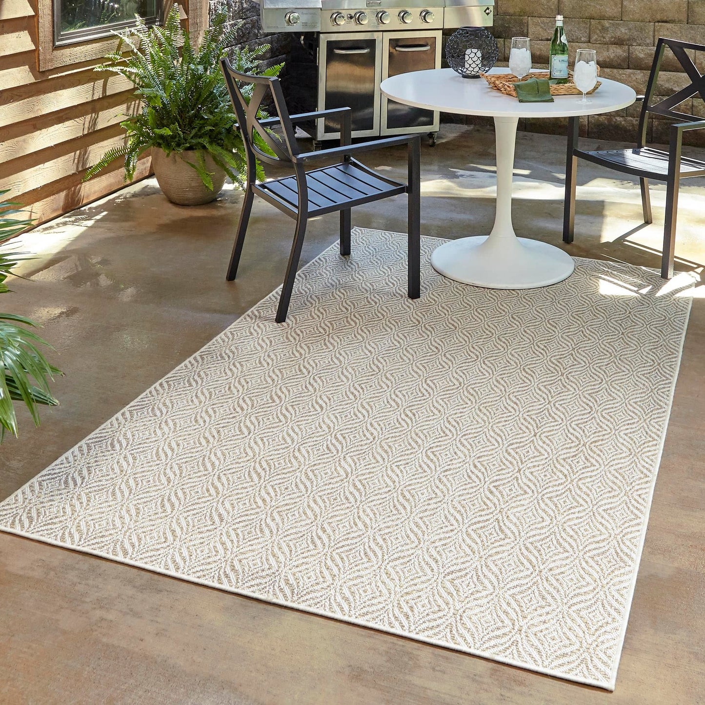 Unique Loom Outdoor Trellis Collection Area Rug - Deco Trellis (8' x 11' 4" Rectangle, Taupe/ Ivory)