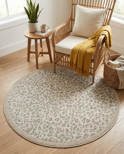 Rugs.com Savannah Collection Rug – 4 Ft Round Ivory Medium-Pile Rug Perfect for Kitchens, Dining Rooms