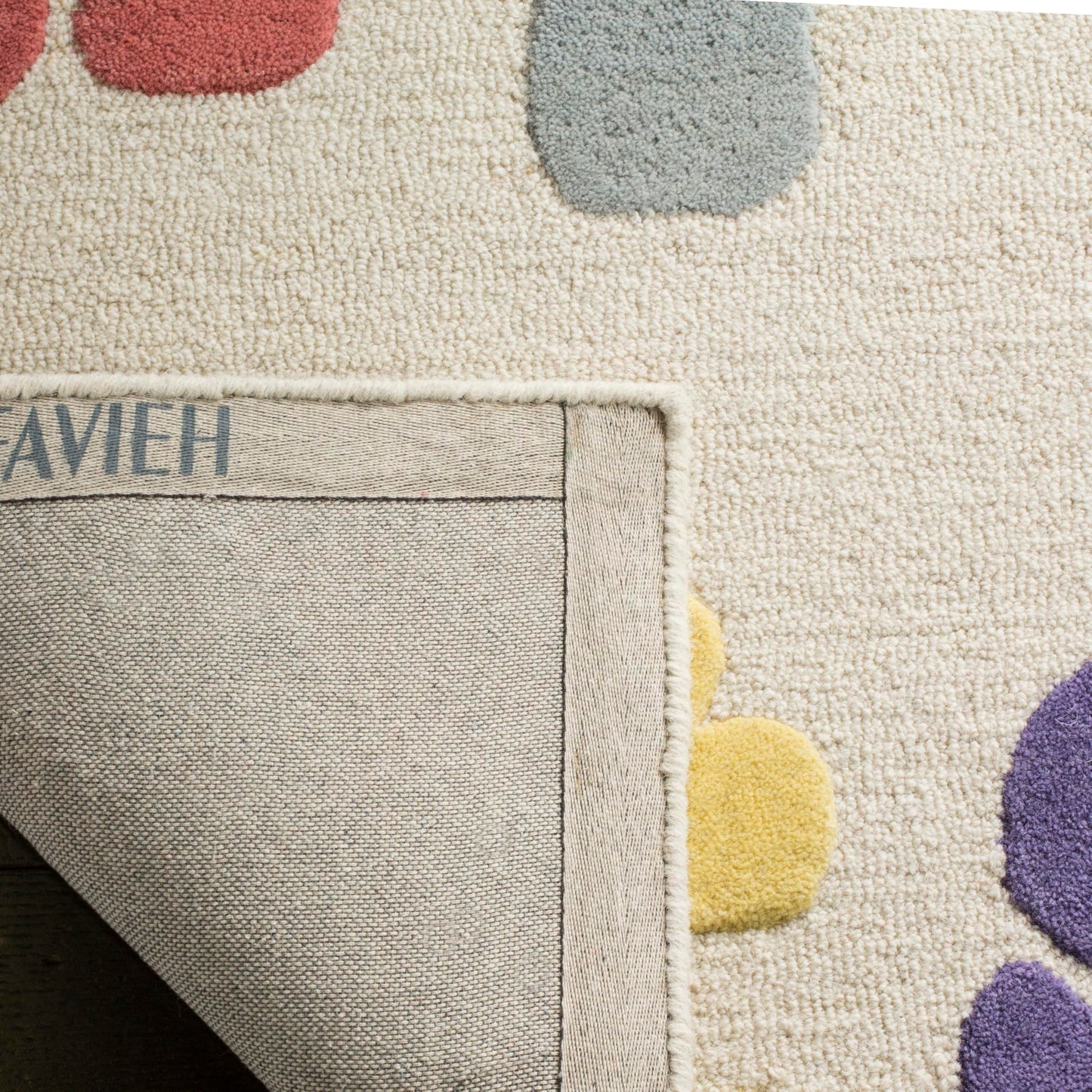 SAFAVIEH Kids Collection 4' Round Ivory/Multi SFK389A Handmade Alphabet Letters Wool Area Rug
