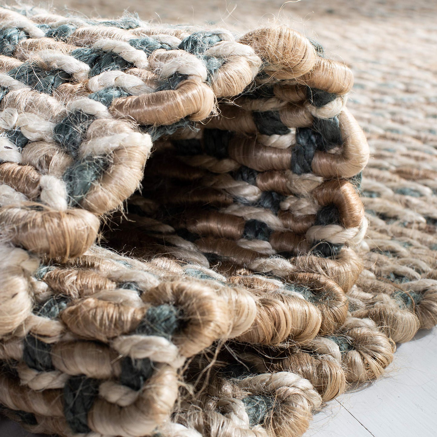 SAFAVIEH Natural Fiber Collection Area Rug - 9' x 12', Blue & Natural, Handmade Jute, Ideal for High Traffic Areas in Living Room, Bedroom (NF454A)