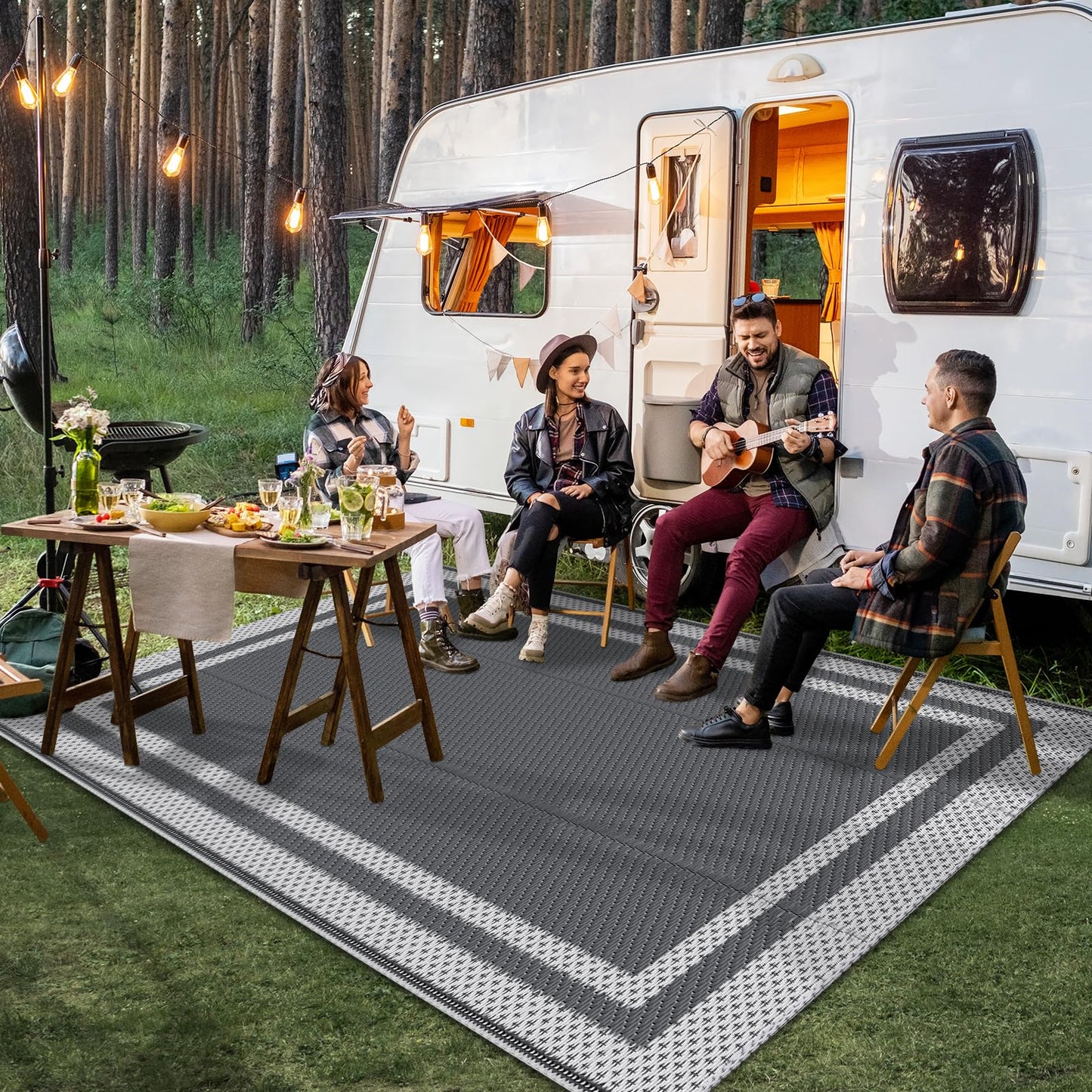 HappyTrends,Outdoor Rug,Patio Rug,Reversible Portable Outdoor Plastic Straw Rug,Camping Rugs for Outside RV,Large Waterproof Area Rugs for Patio,Deck,Picnic,Porch,Balcony(4'x 6',White&Gray)