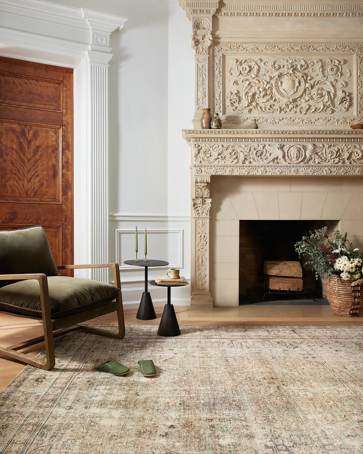 Loloi Margot Collection MAT-01 Antique/Sage 7'-6" x 9'-6" Area Rug feat. CloudPile, No-Shed Easy Clean Large Patterned Area Rug for Living Room, Bedroom, Dining Area