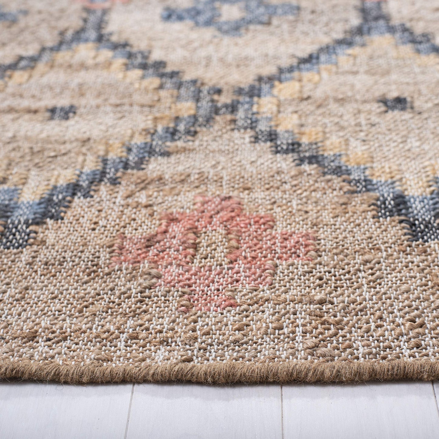 SAFAVIEH Area Rug 8x10 - Kilim Collection - Large - Natural & Blue, Handmade Jute & Cotton, Moroccan Boho Design, Ideal for Living Room, Bedroom, Office, Dining Space (KLM753A)