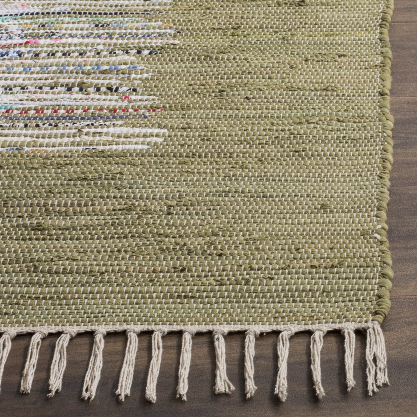 SAFAVIEH Montauk Collection Accent Rug - 3' x 5', Ivory & Olive, Handmade Stripe Fringe Cotton, Ideal for High Traffic Areas in Entryway, Living Room, Bedroom (MTK711K)