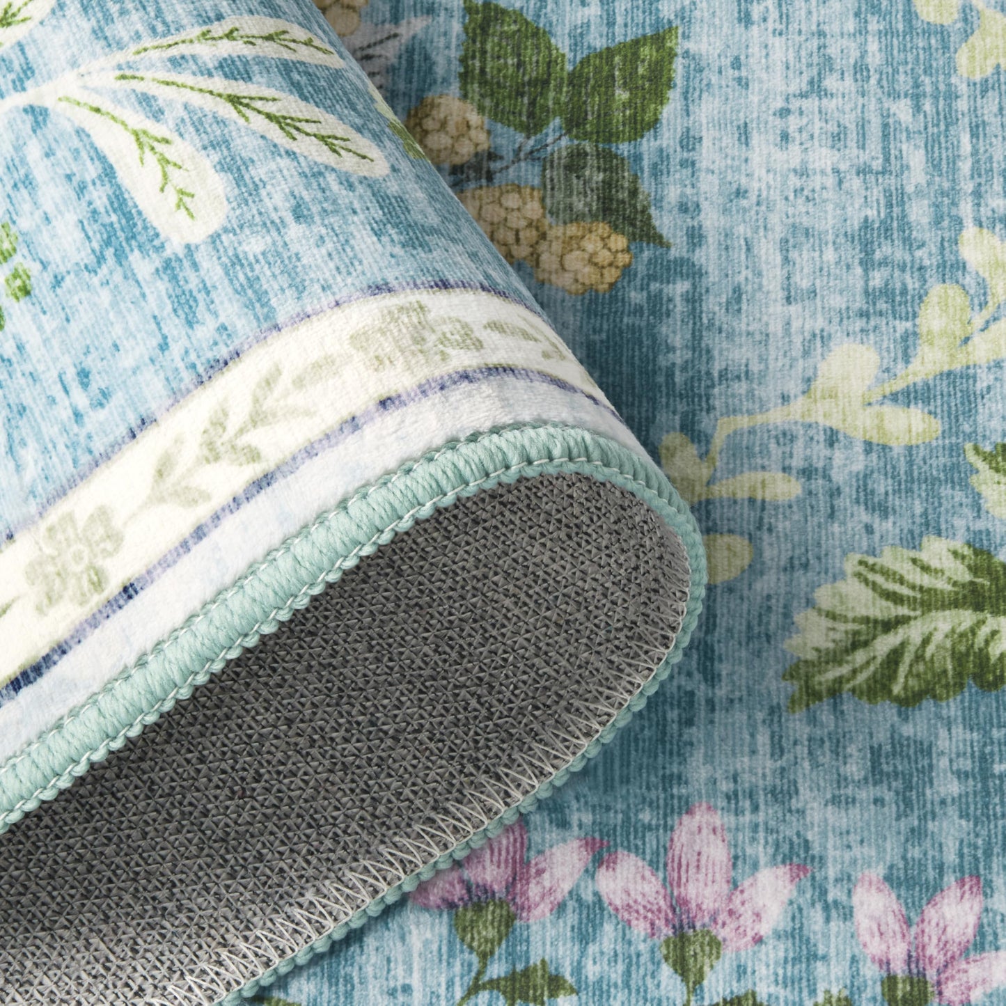 EVERWASH Haven Floral Trellis Machine Washable Area Rug with Airflo Technology for Easy Clean, Ultra-Soft Non-Slip Rug with Built-in Pad, Pet, Family & Allergy Friendly, Blue, 2'6"x7'