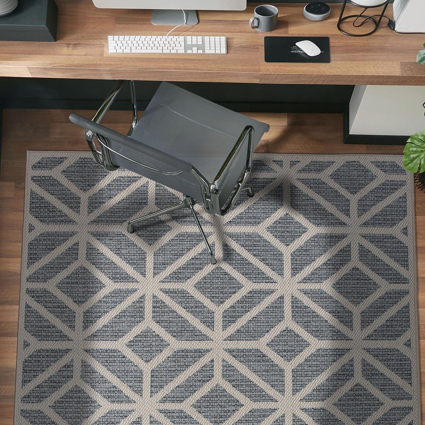 Rugshop Blue Contemporary Geometric Indoor/Outdoor Area Rug — Hose Washable for Living Room, Dining Room and Bedroom, 4' x 6'