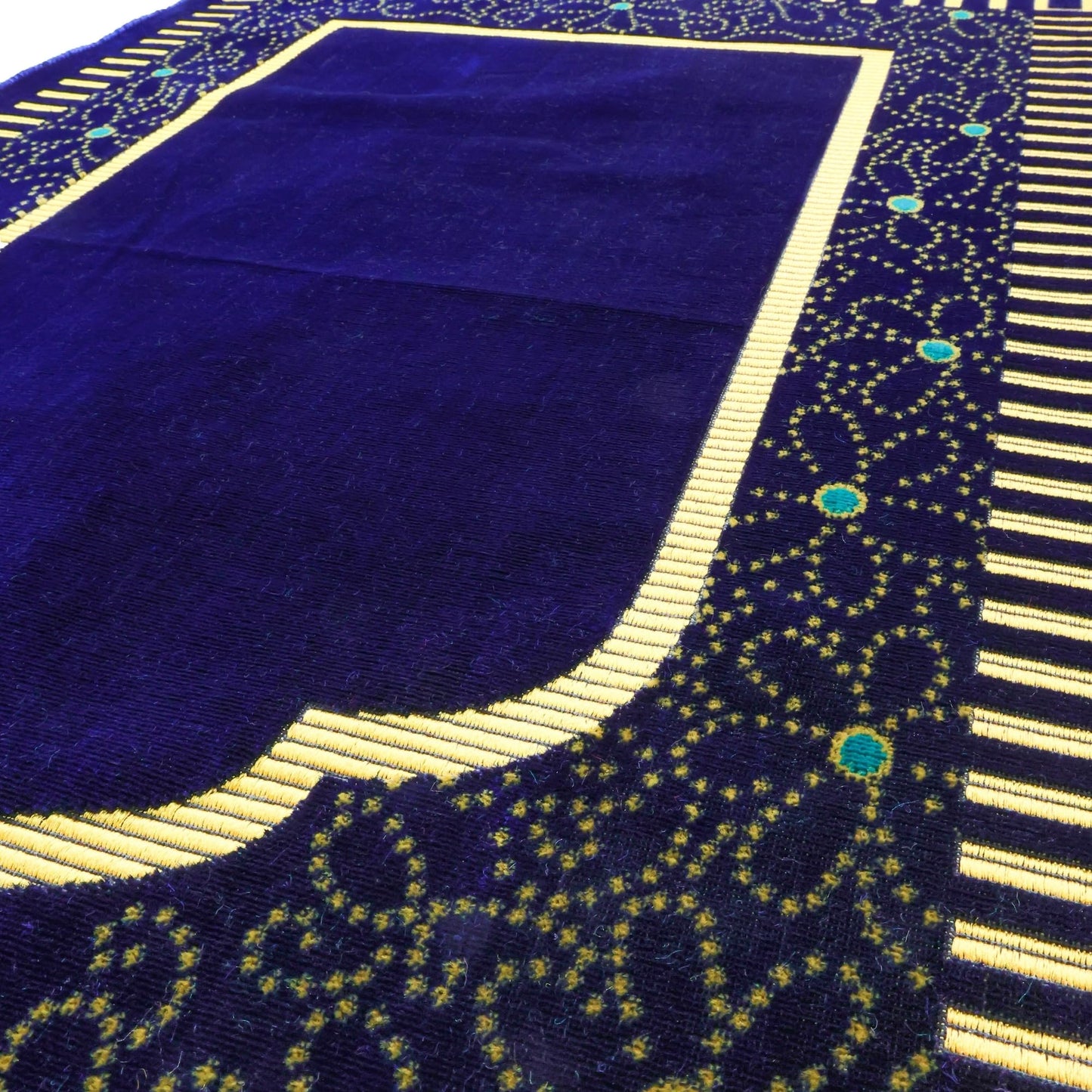 FIRASET Muslim Prayer Rug, Soft Plush Thin Islamic Prayer Mat, Janamaz, Sajada, Praying Carpet, Islamic Gift, Foldable Portable Turkish Prayer Mat for Men&Women, Lightweight Travel Prayer Rug, 26"x43"