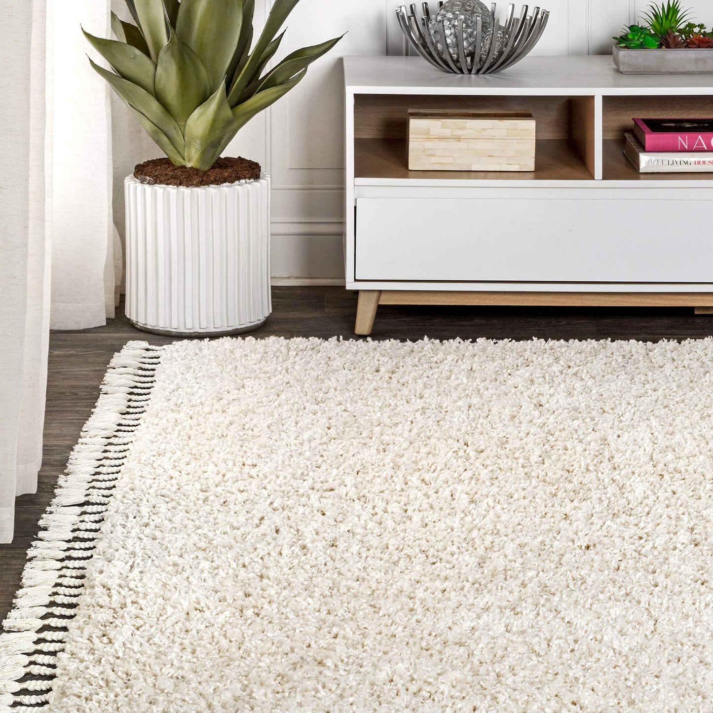 JONATHAN Y Mercer Shag Plush Tassel Cream Indoor Area Rug, 8x10, Contemporary, Modern, Easy-Cleaning for Living Room, Bedroom, Kitchen, Pet Friendly, Non-Shedding (MCR100D-8)