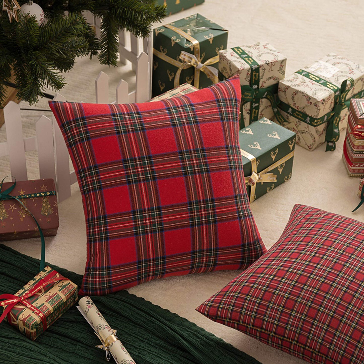 AQOTHES Pack of 2 Christmas Plaid Decorative Throw Pillow Covers Scottish Tartan Cushion Case for Farmhouse Home Holiday Decor Red and Green, 22 x 22 Inches