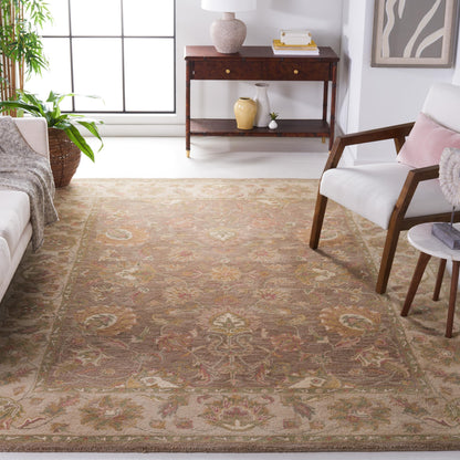 SAFAVIEH Heritage Collection 7'6" x 9'6" Brown / Ivory HG343K Handmade Traditional Oriental Premium Wool Area Rug