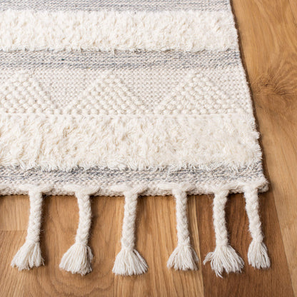 SAFAVIEH Kenya Collection Accent Rug - 3' x 5', Ivory & Grey, Handmade Moroccan Boho Tribal Tassel Wool, Ideal for High Traffic Areas in Entryway, Living Room, Bedroom (KNY959A)